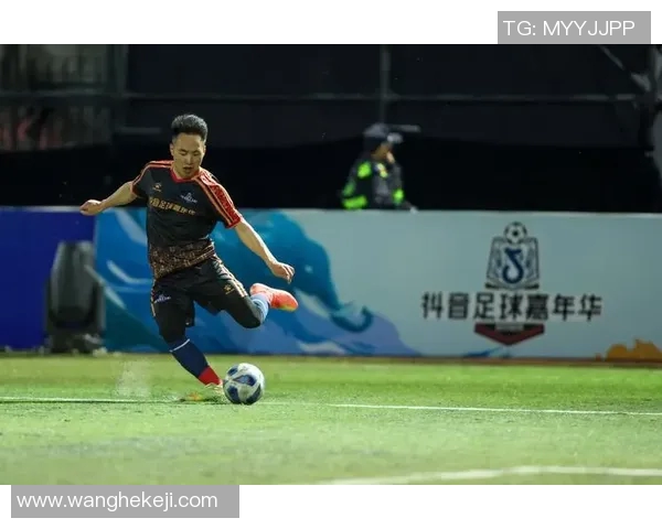 彩色工作室足球明星的梦想之旅与成长故事分享